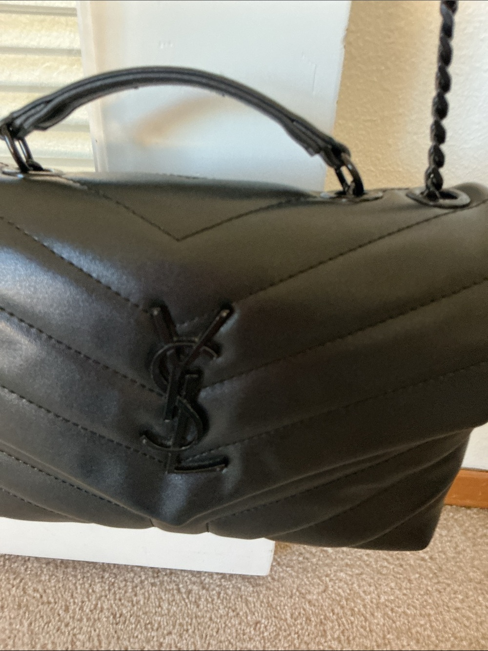 DH Gate saint  Quilted Chevron Chain Shoulder Bag - Picture 6 of 6